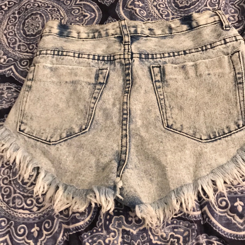 Tiny Short-Shorts ✨💥🎊✨💥🎊 - Picture 4 of 4